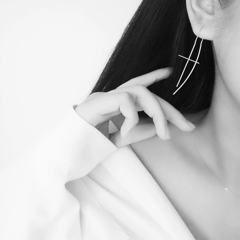 

Long Sross Tassel Korean Simple 925 Sterling Silver Temperament Personality Fashion Female Earring SEA038