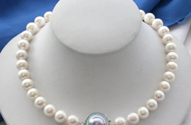 

Jew3110 17.5" 11-12mm WHITE ROUND FRESHWATER PEARL NECKLACE MABE