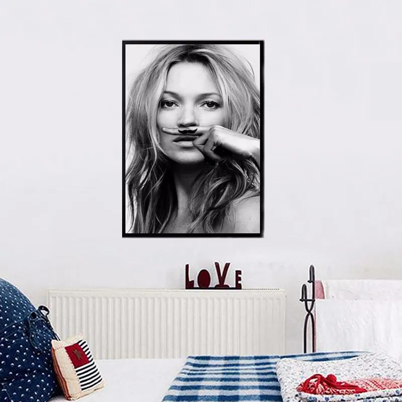 New-Nordic-Decoration-Humorous-gir-Posters-And-Prints-Wall-Pictures-For-Living-Room-Wall-Art-Canvas