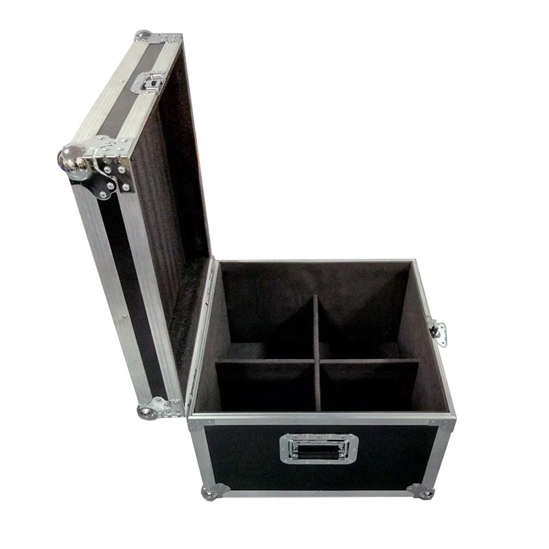 Flight Case With 4 Pieces LED Stage Lights Aluminum Alloy 18x18 6in1