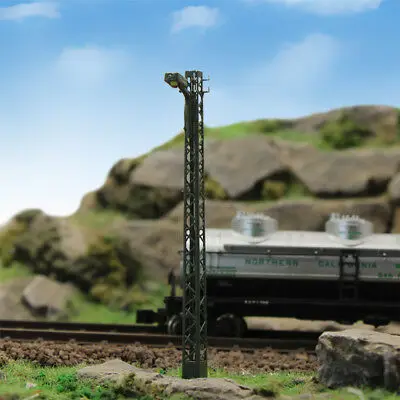 

LQS60N 3pcs Model Railway lights Lattice Mast lamp Track light N Scale Layout
