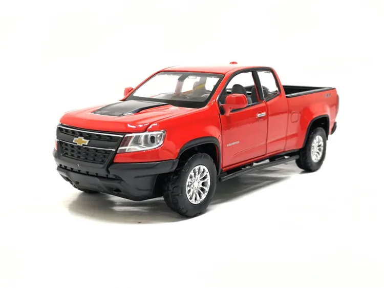 1:32 Сплав Chevrolet Colorado пикапа Игрушечная модель автомобиля с вытягиванием назад звуковой светильник Diecasts транспортные средства детские подарки коллекция игрушек