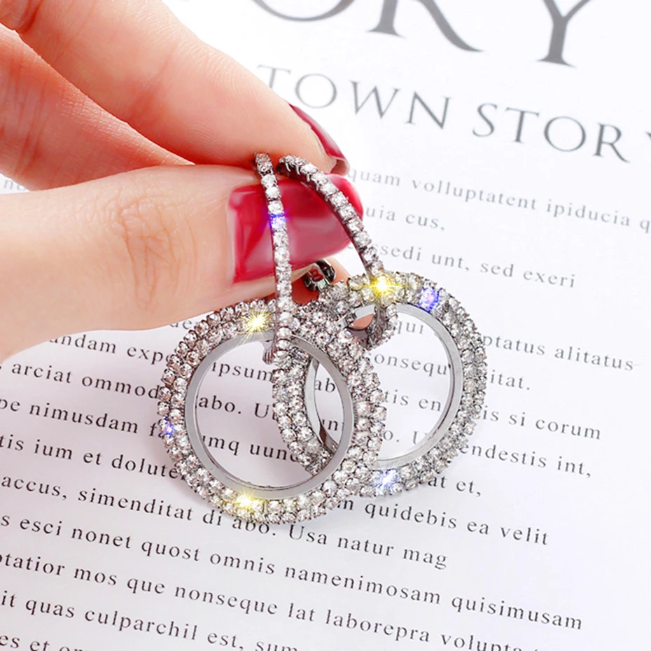 Rhinestone earings  (1)
