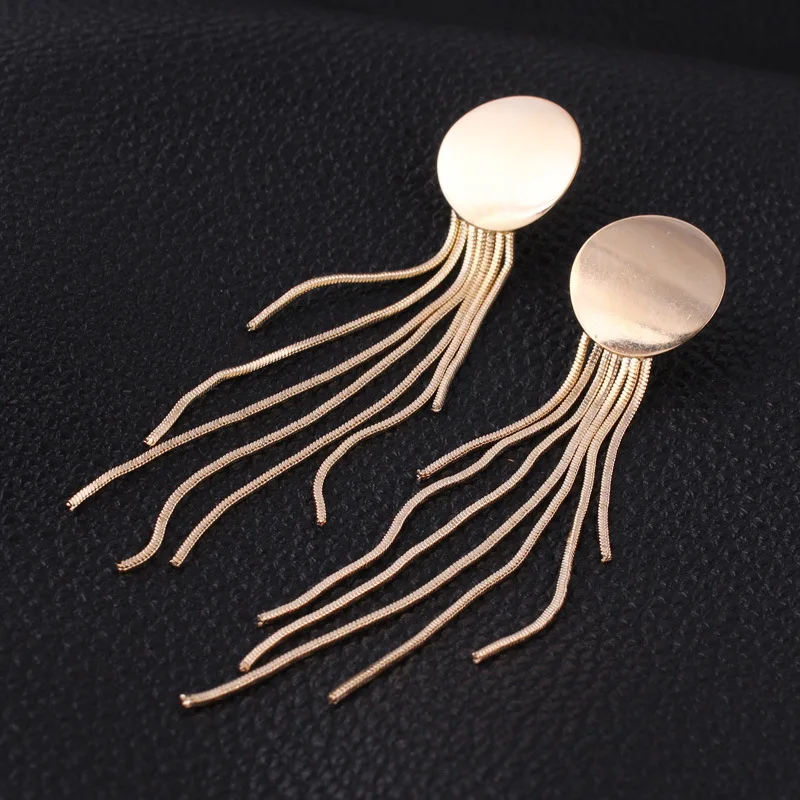 4601228755_646538366