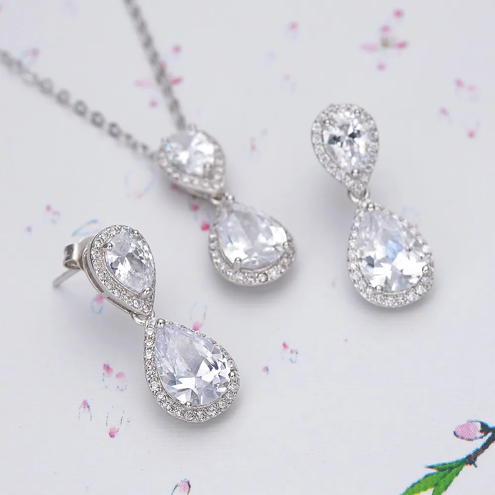 BELLA Fashion Sparkling Teardrop Wedding Necklace Earrings Set Cubic