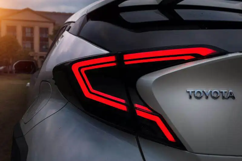 Автомобильный стильный задний фонарь для Toyota CHR задний светильник- CHR светодиодный задний фонарь DRL динамический сигнал тормоза авто аксессуары - Цвет: smoke