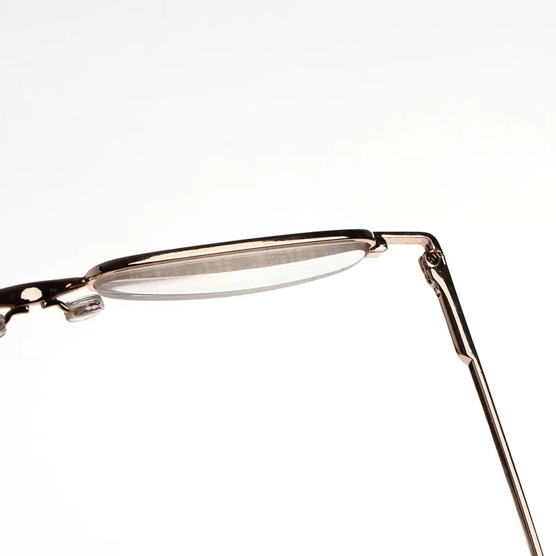 1 PC Mini portátil Metal marco completo gafas de lectura gafas + 1,00 a + 4,00 1 PC Mini portátil Metal marco completo gafas de lectura gafas + 1,00 a + 4,00