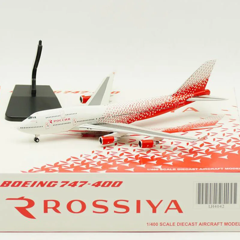 1:400 масштаб Boeing B747-400 самолетов модели самолета Rossiya Россия авиалиний сплав самолет Коллекционная модель коллекции