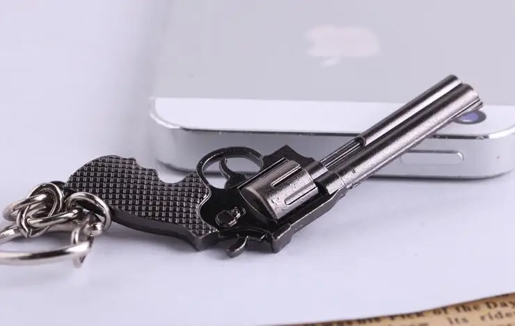 100 шт Миниатюрный револьвер пистолет оружие модная модель брелок для ключей мини мужской брелок пистолет для мужчин ювелирные изделия подарок сюрприз