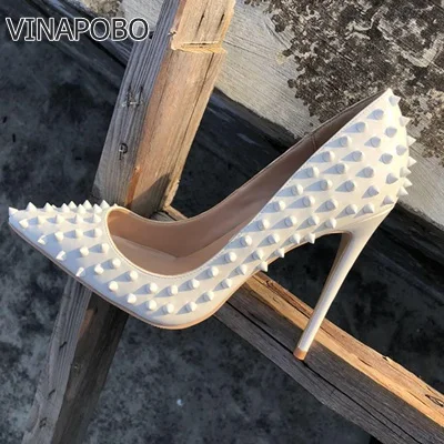 VINAPOBO/пикантные женские вечерние туфли с острым носком на высоком тонком каблуке с белыми заклепками; классические модные заклепки; женские свадебные туфли - Цвет: 8cm