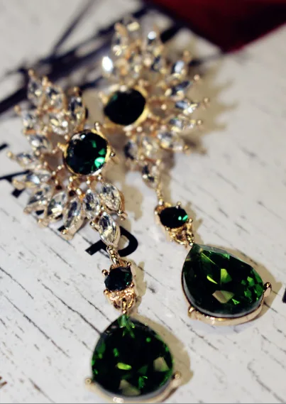 

2016 Brand New Jewelry Bohemian Wings Long Crystal Drop Earrings Luxury Ethnic Big Gem Statement Pendants Earrings For Women