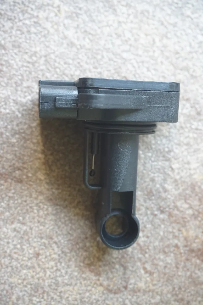Массовый расход воздуха Сенсор МАФ чехол для Mazda 323 6 626 MX 5 Volvo S60 S80 V70 MR547077 197400 2270 L321