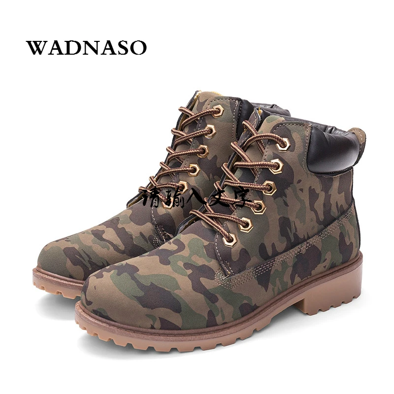 

2018 New fashion Martins boots autumn and winter women's boots large PU warm boots round shoes retro camouflage boots 36- 41