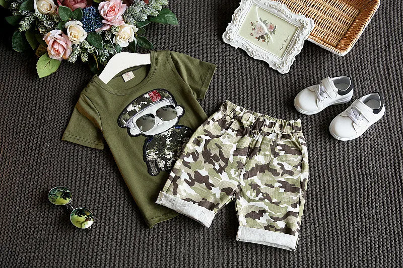 Malayu/детская одежда г. Летняя детская с коротким рукавом футболка+ камуфляжные шорты, костюмы комплекты одежды для маленьких мальчиков