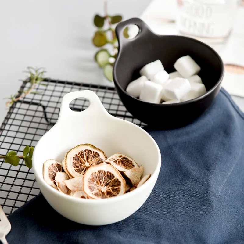 

Nordic Solid Ceramic Plate Matte Handle Fruit Salad Bowl Round Porcelain Dessert Breakfast Soup Porridge Bowl Snack Dishes Plate