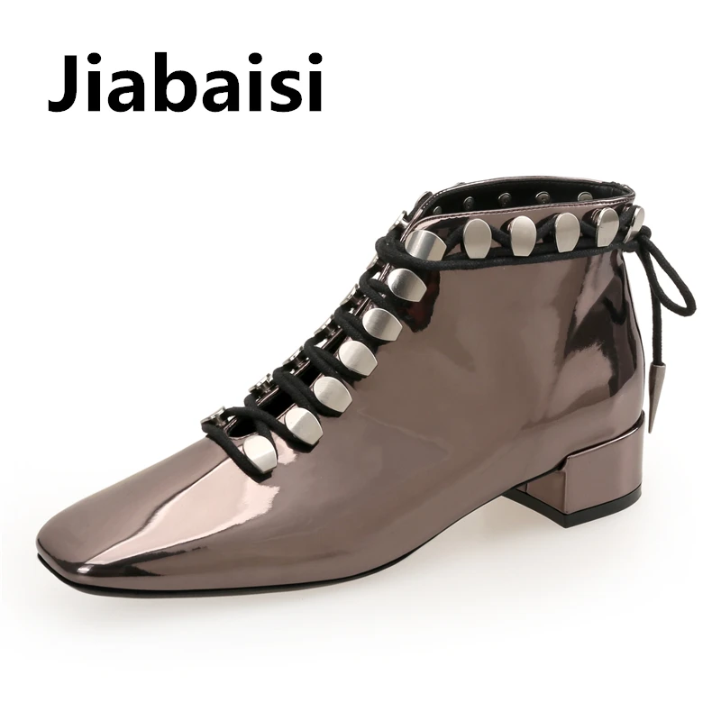 Ботинки Jiabaisi женские с металлическими заклепками полусапожки на каблуке
