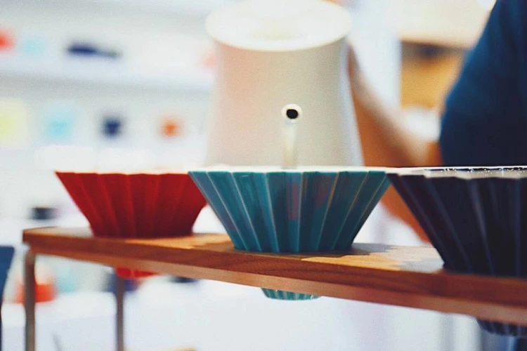 

1 set Ceramic Coffee Filter Paperless Pour Over Coffee Filter Reusable Cone Dripper