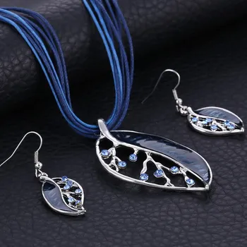 

Luxury Acrylic Wedding Jewelry Sets For Women Colorful Long Leaf Square Gem Pendant Necklace Drop Earring Sets Boho Jewelry Gift