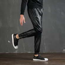 Демисезонный Повседневное личности джоггеры Штаны черные шаровары мужские Боковая молния Тонкий Искусственная кожа брюки-карандаш в стиле пэчворк