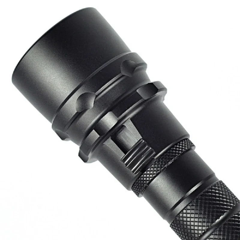 For-Diver-Lamp-200M-Underwater-6000LM-3x-XML-L2-T6-LED-Scuba-Diving-Flashlight-Torch-Waterproof (4)