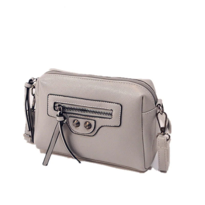 Korean Style Fashion Simple Shoulder Bag Front Zipper Rivets Designer Small Bag Women Retro Casual MINI