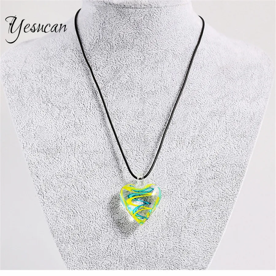 

Yesucan Women Charm Lovers Heart Pendant Necklace for Women Statement Love Flower Shape Glass Stone Choker Trendy Wedding Jewelr