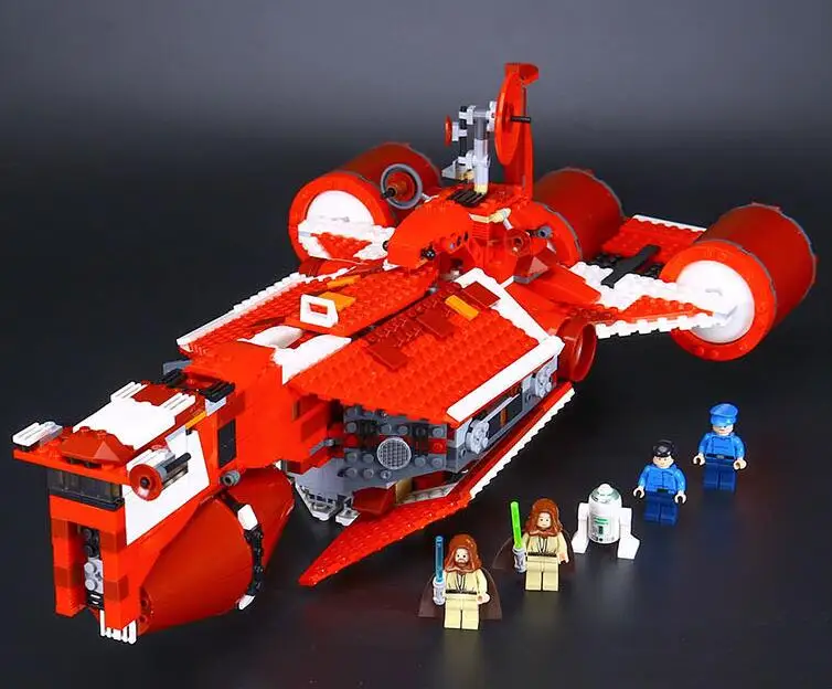 

FANKE Model Building Kits Blocks Hobbies Model Kit Toys for children Compatible Lego Lepin L05070 979PCS Spaceship M