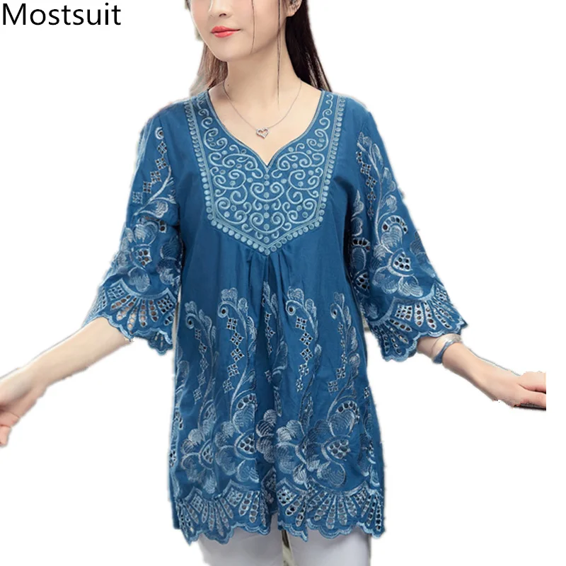 

Spring Summer Vintage Embroidery Blouses Pullovers Women Plus Size V-neck Loose Hollow Out Elegant Casual Blusas Mujer Tops 2019