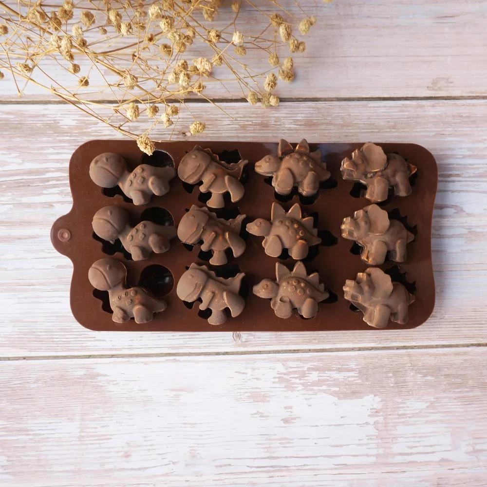 

Non-stick Silicone Chocolate Mold Dinosaurs shape Ice Molds Cake Mould Bakeware Baking Tools