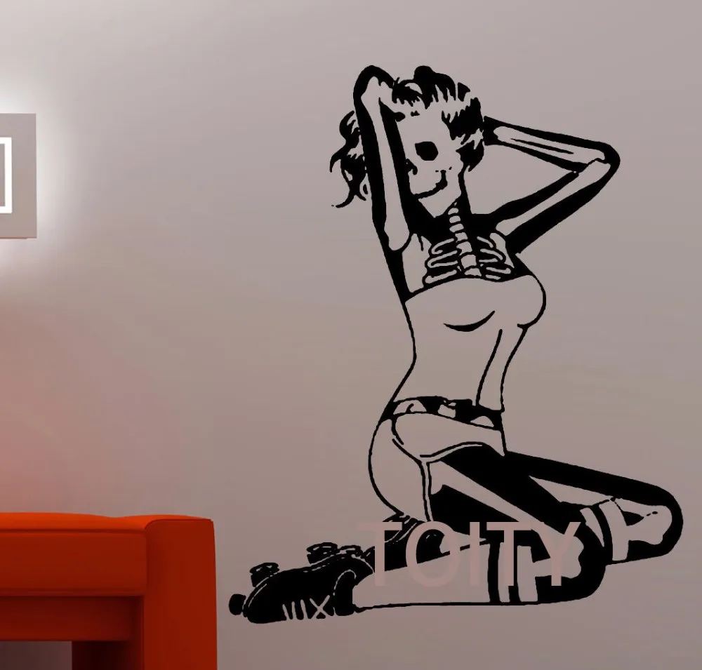 Skeleton Roller Girl aa 