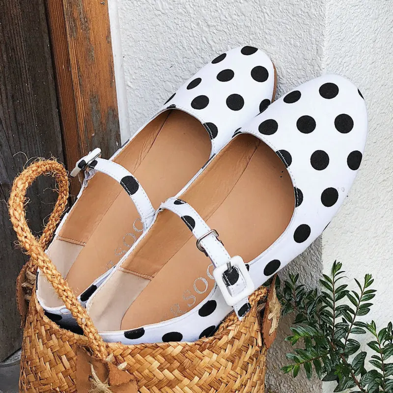 New Arrival Women Round Toes Flats Shoes Female Black And White Polka ...