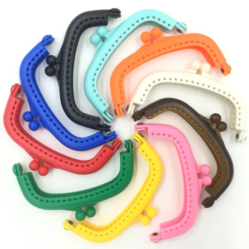 

10Pcs Mixed Candy Color Coins Purse Plastic Arc Frame Kiss Clasps Clutch Handbag Handle Lock 9x5cm