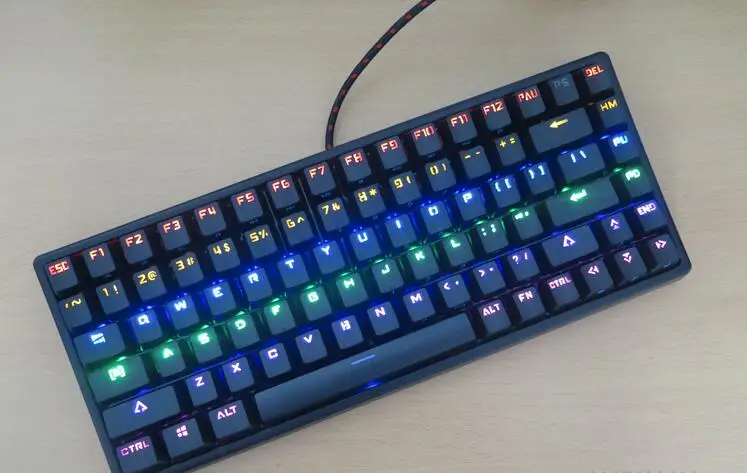 bilder für Compact schwarz keycool 84 multicolor mini regenbogen hintergrundbeleuchtung LED mechanische tastatur kailh mx blau braun spiel tastaturen ANSI bilder für Compact schwarz keycool 84 multicolor mini regenbogen hintergrundbeleuchtung LED mechanische tastatur kailh mx blau braun spiel tastaturen ANSI