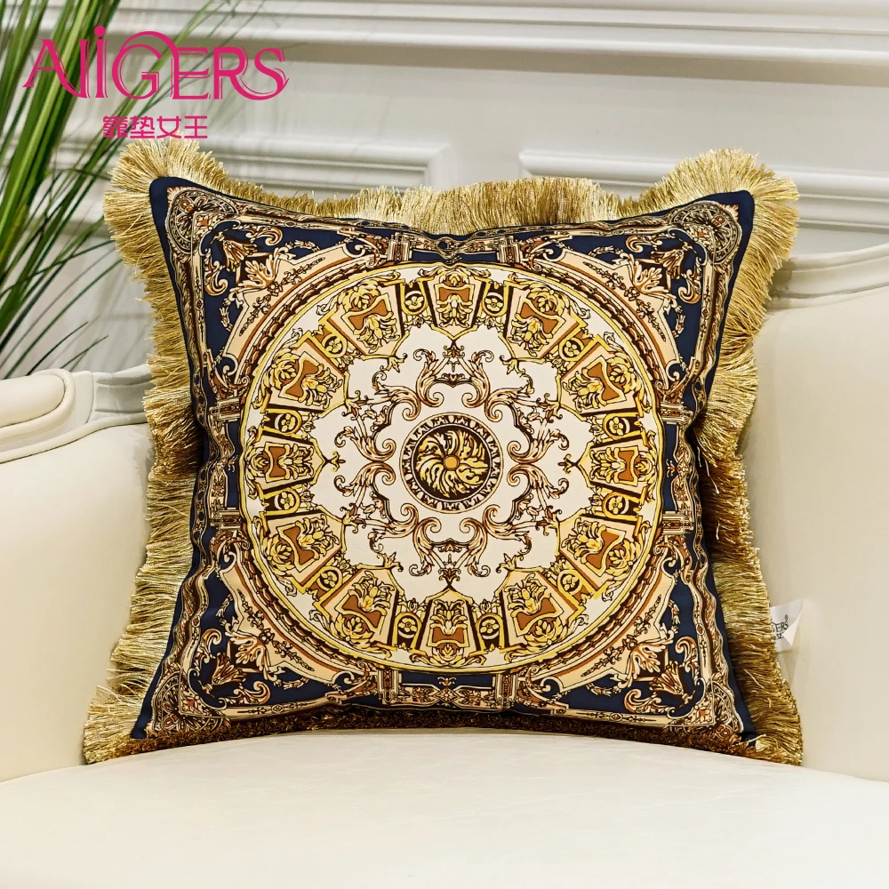 Avigers Luxury Cushion Cover with Tassels Velvet Throw Pillow Case