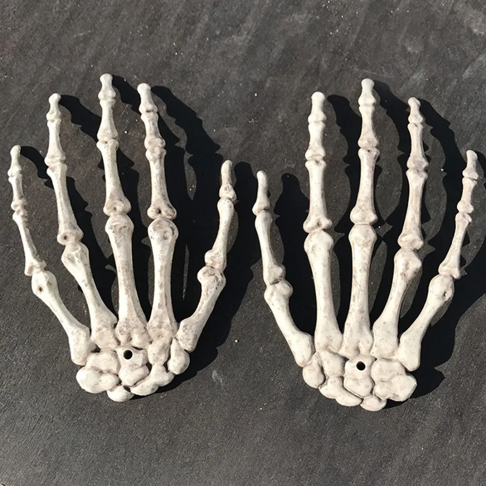 

CEVENT 1Pair Halloween Skeleton Hand Props For Halloween Decoration Realistic Plastic Skull Hand Party Decoration Home Decor