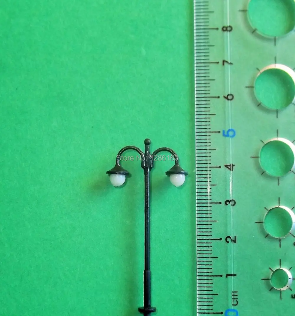 Y17 11 N 10pcs SCALE MODEL RAILWAY STREET LEDS LAMPPOSTS/LIGHTS NEWin Model Building Kits from