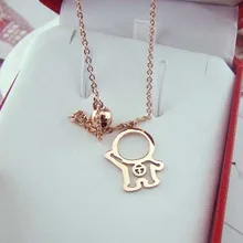 Yunruo doraemon colgante chapado en oro de acero titanium de la joyería collar de la mujer fina nueva llegada presente envío gratis not fade