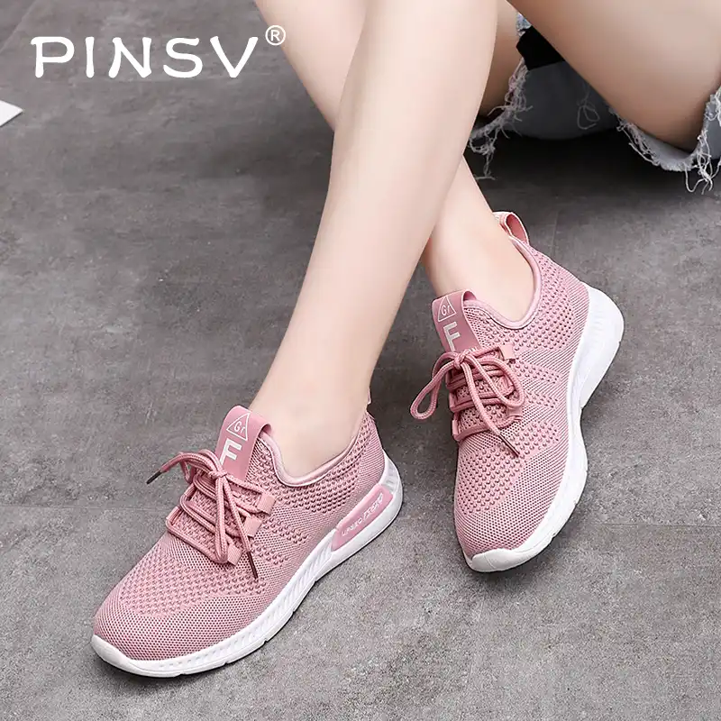trendy sports shoes