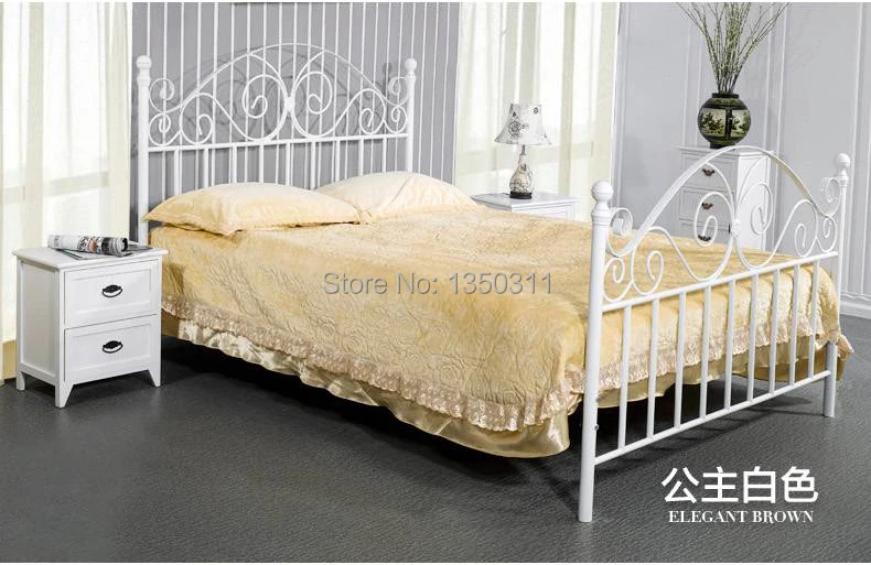 Modern, wrought iron metal bed, single or double. Width (1 m to 1.8 m) * 2 meters in length, can be customized Modern, wrought iron metal bed, single or double. Width (1 m to 1.8 m) * 2 meters in length, can be customized