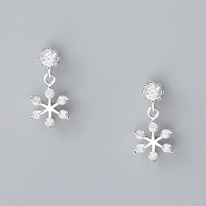 

Ineffable Cute Snowflake Earrings AAA Zircon stud Earrings Christmas Gift Woman jewelry Thanksgiving gift Pendientes brincos