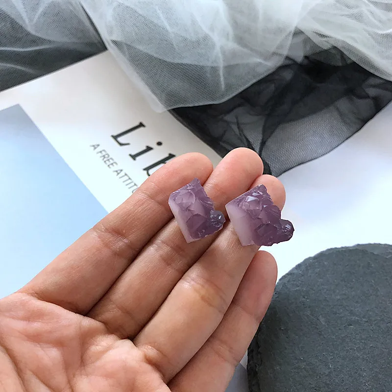 BELLAHYDIARY European Irregular Stone Ear Stud Earrings For Women Girls Jewelry Pendants Bijoux Acrylic Stud Earring Wholesale (5)