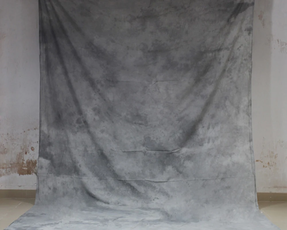 

Hand Dyed Light Grey Muslin Photo Backdrop Cotton Hand Painted Background Glare-Free Photography Studio Screen 7x10ft F-5743