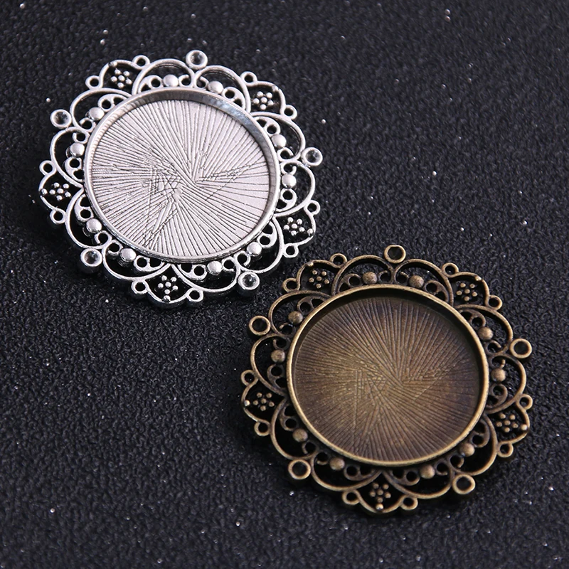 

2pcs New Vintage Bronze round Cameo Filigree Cabochon Settings 39mm(Fit 25mm dia) Metal Photo Jewelry Making 6B997