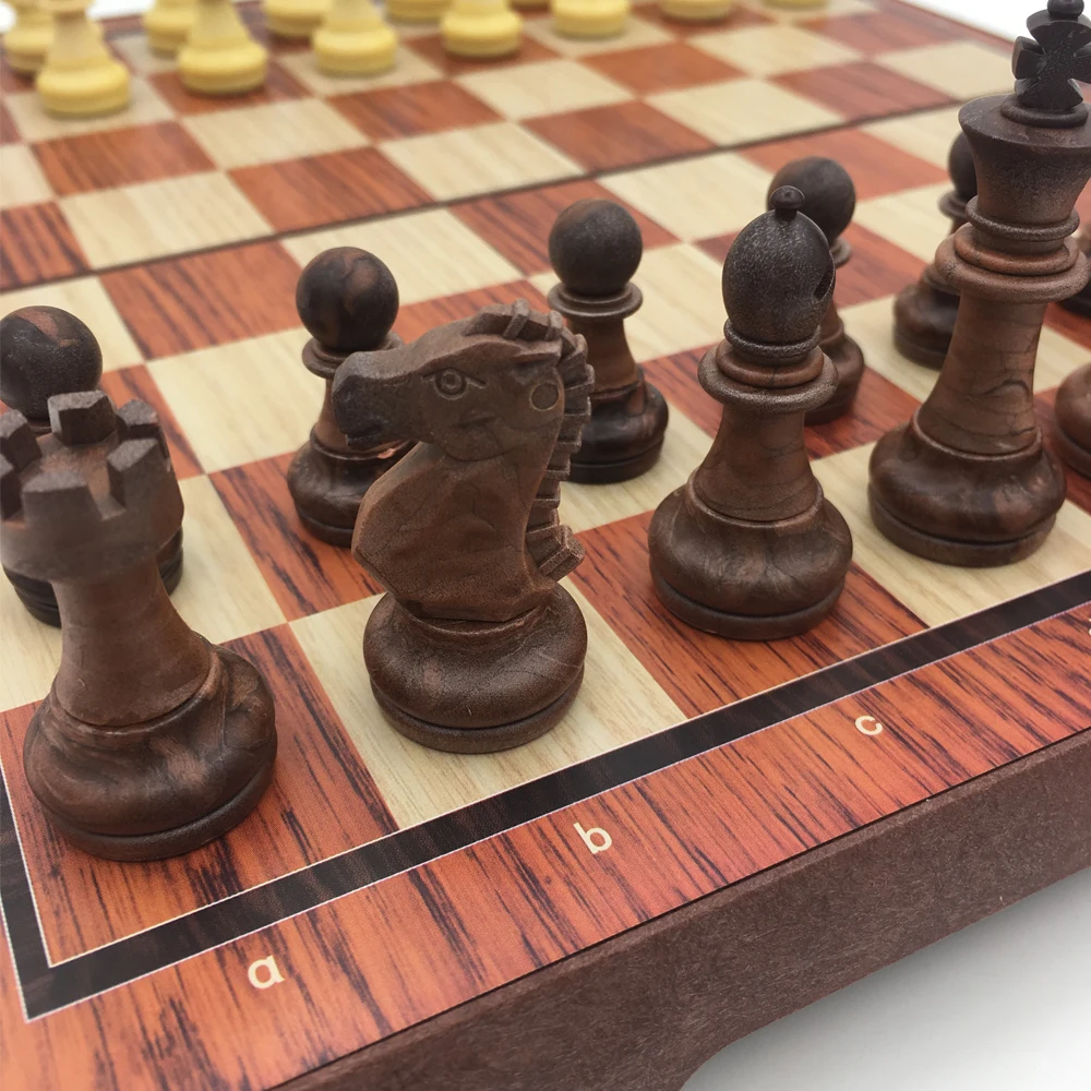 

Standard Chess Tournament Set For Learning Magnetic Pieces With Folding Case Board Size 28 cm * 24.2 cm Outdoor Travel Games