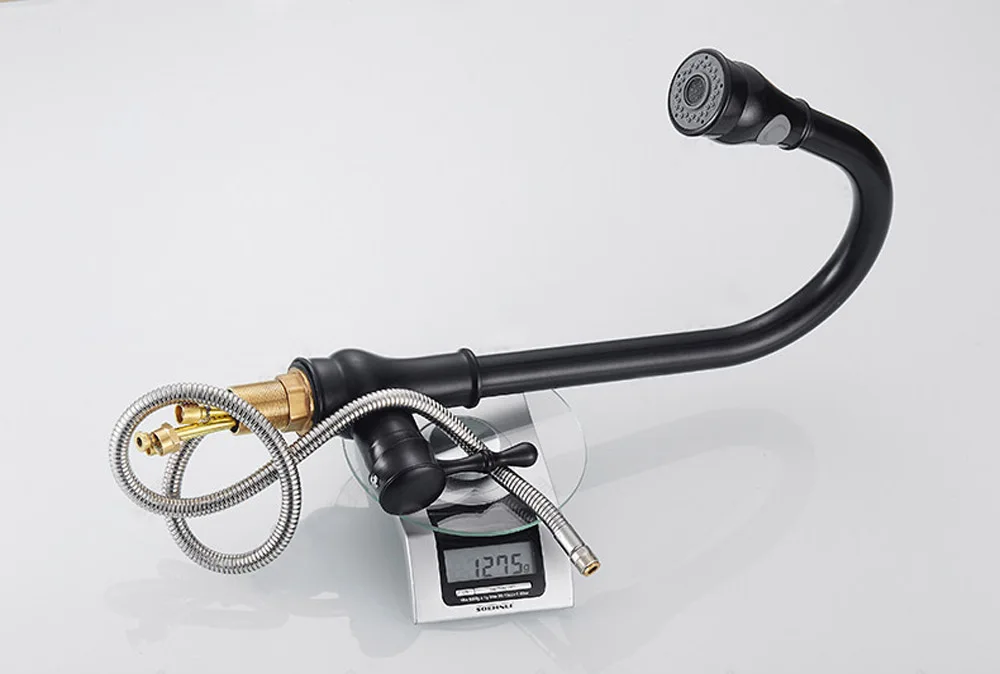 BAOLINLONG Brass Pull Out Kitchen Faucets adjustable Cozinha Swivel Spout Kitchen Sink Faucet Tap BAOLINLONG Brass Pull Out Kitchen Faucets adjustable Cozinha Swivel Spout Kitchen Sink Faucet Tap