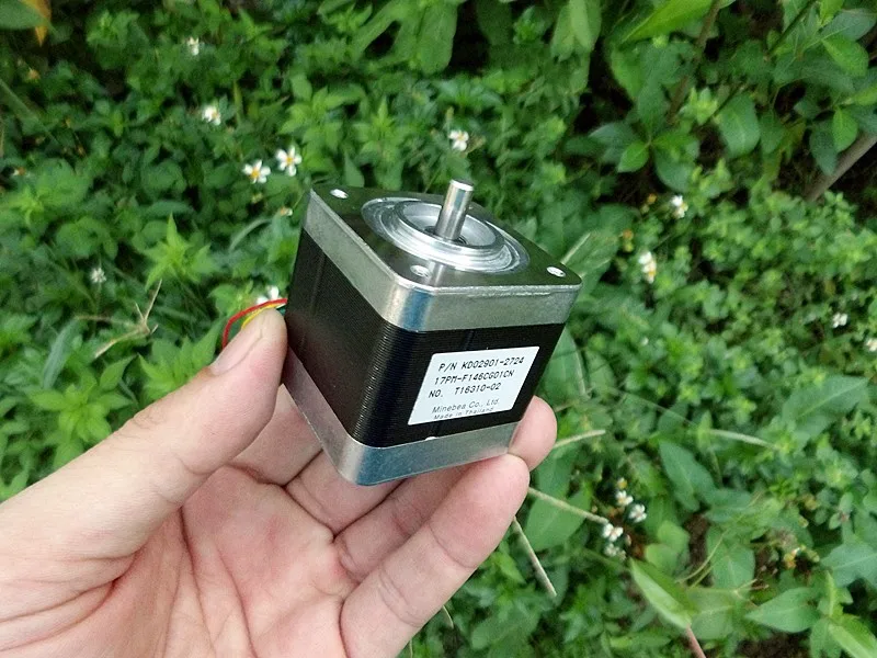 

1PCS ,Two-phase four-wire 42 stepper motor High torque 0.4 N.m