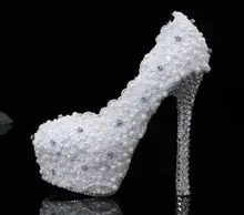 2016 Luxury Fashion Lady’s Party Shoes Newest white Lace flower Crystal And Pearl Round Toe Wedding Shoes high heels shoes