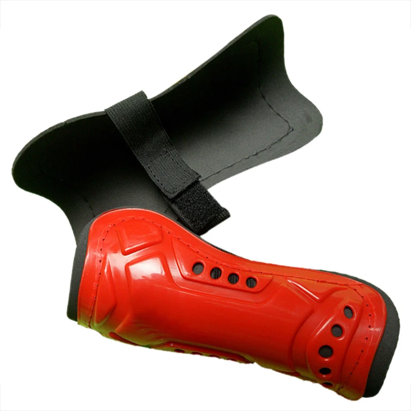 

Red Durable New 1 Pair Competition Pro Soccer Shin Guard Pads Shinguard Protector