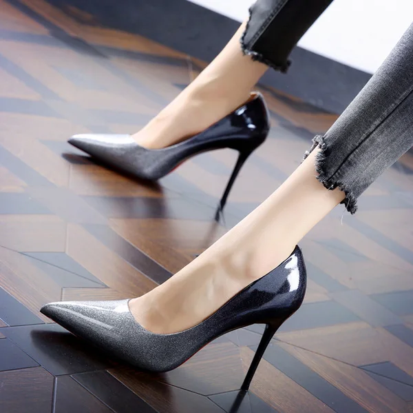 

Europe And America Sexy Gradient Color Banquet Single Shoes Pointed Patent Leather High Heels Stiletto Party Elegant Women Pumps