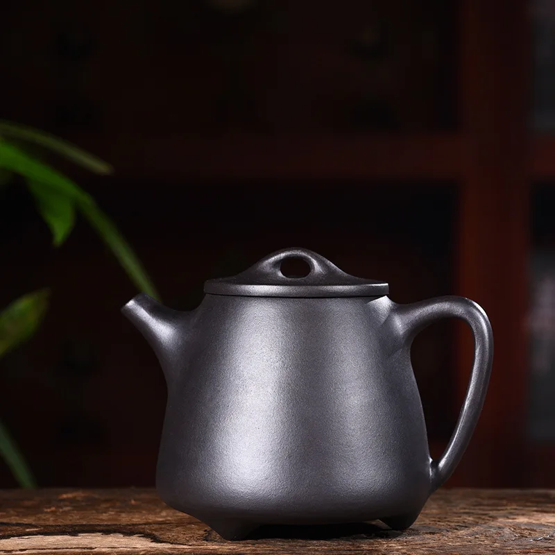 

220ml Yixing Purple Clay Teapot Genuine Full Manual Raw Ore Black Zhu Mud High Stone Scoop Kung Fu Tea Pot Tea Kettle Shipping